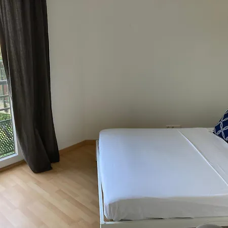 Διαμέρισμα Feelaathome